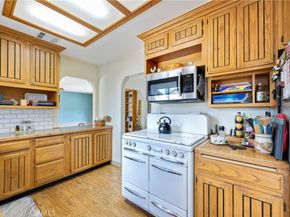 947 N Alamo Street, Anaheim CA 92801
