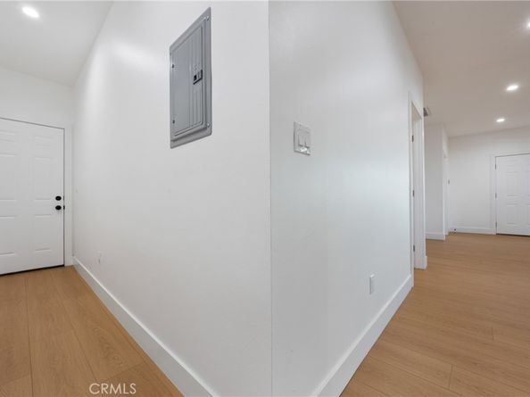 8405 Mckinley Avenue, Los Angeles CA 90001