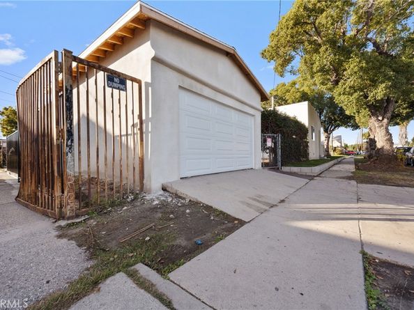 8405 Mckinley Avenue, Los Angeles CA 90001