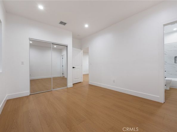 8405 Mckinley Avenue, Los Angeles CA 90001