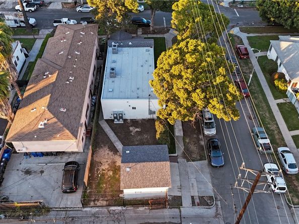 8405 Mckinley Avenue, Los Angeles CA 90001