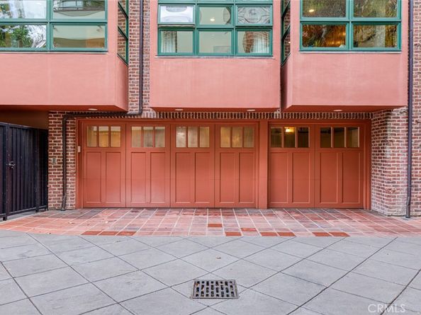 2323 S Beverly Glen Boulevard 9, Los Angeles CA 90064