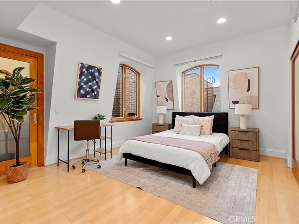 2323 S Beverly Glen Boulevard 9, Los Angeles CA 90064