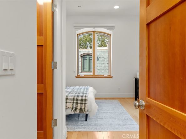 2323 S Beverly Glen Boulevard 9, Los Angeles CA 90064