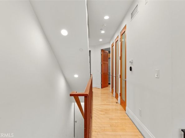 2323 S Beverly Glen Boulevard 9, Los Angeles CA 90064