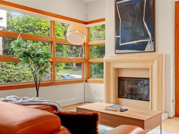 2323 S Beverly Glen Boulevard 9, Los Angeles CA 90064