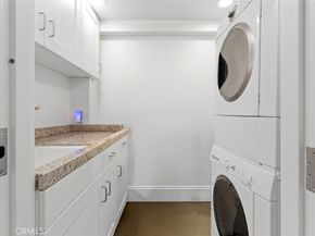 2323 S Beverly Glen Boulevard 9, Los Angeles CA 90064