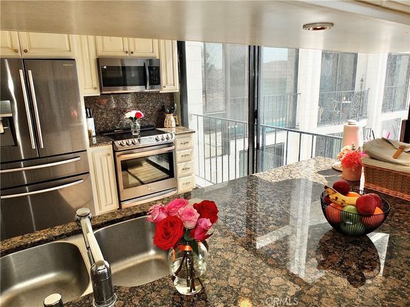 2601 E Ocean 205, Long Beach CA 90803