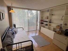 2601 E Ocean 205, Long Beach CA 90803