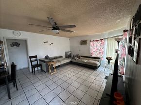 1612 E Stockton, Compton CA 90221