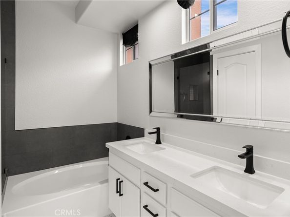 8102 E Santo Court, Anaheim Hills CA 92808