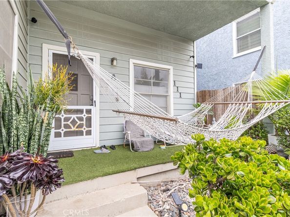 111 Ximeno, Long Beach CA 90803