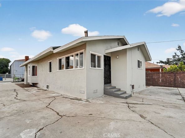 1043 W 95th Street, Los Angeles CA 90044