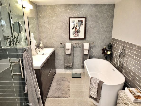 2705 N Flower, Santa Ana CA 92706