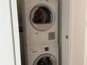 900 W Olympic Boulevard 41F, Los Angeles CA 90015