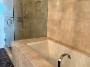 900 W Olympic Boulevard 41F, Los Angeles CA 90015