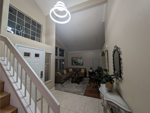 13437 Chrystal Court, Fontana CA 92336