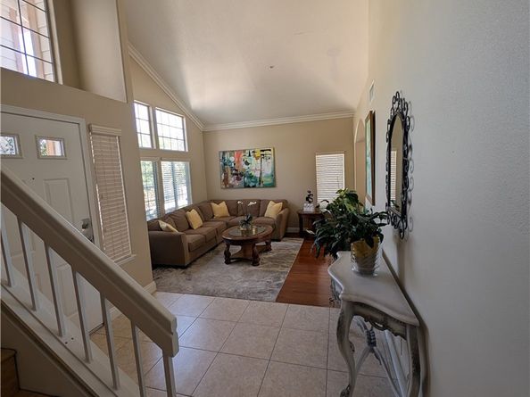 13437 Chrystal Court, Fontana CA 92336