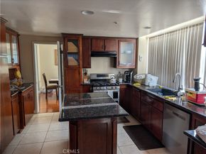 13437 Chrystal Court, Fontana CA 92336