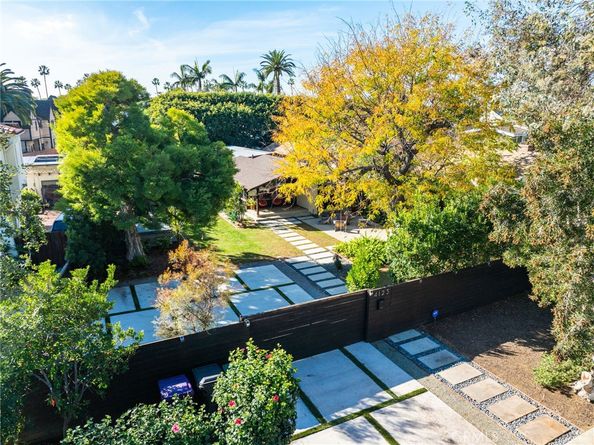 4123 North Virginia Road, Long Beach CA 90807