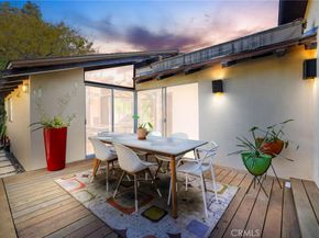 4123 North Virginia Road, Long Beach CA 90807