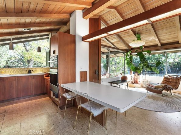 4123 North Virginia Road, Long Beach CA 90807