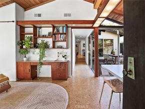 4123 North Virginia Road, Long Beach CA 90807