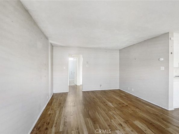 545 Chestnut Avenue 406, Long Beach CA 90802