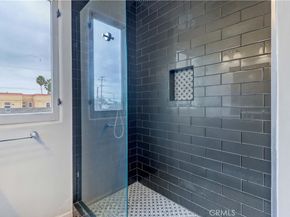 390 Carroll E, Long Beach CA 90814
