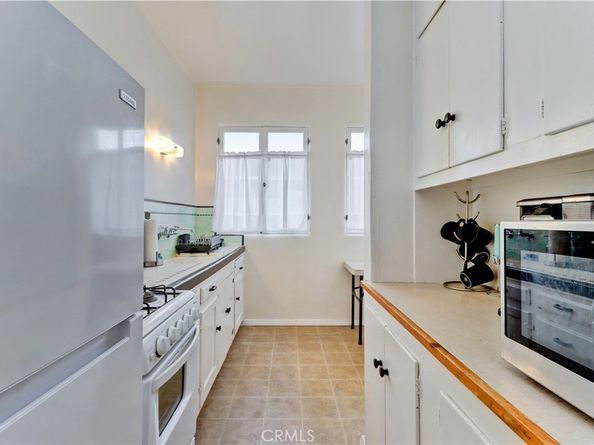 390 Carroll E, Long Beach CA 90814