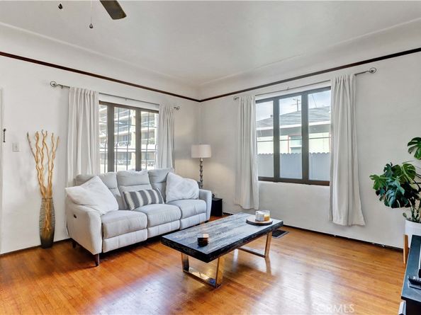 390 Carroll E, Long Beach CA 90814