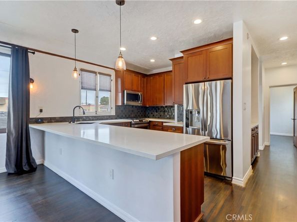 390 Carroll E, Long Beach CA 90814