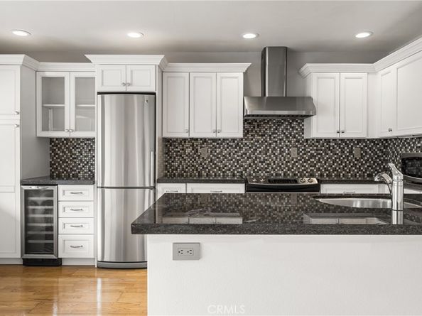 6004 Bixby Village Drive 21, Long Beach CA 90803