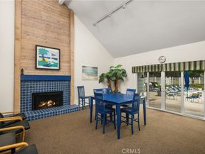 6004 Bixby Village Drive 21, Long Beach CA 90803