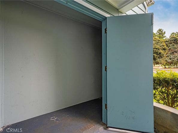 6004 Bixby Village Drive 21, Long Beach CA 90803