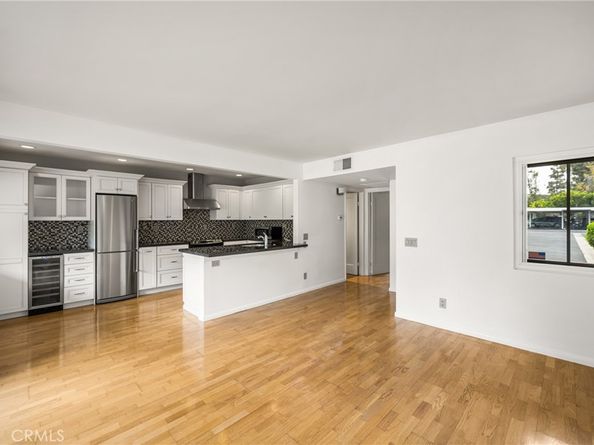 6004 Bixby Village Drive 21, Long Beach CA 90803