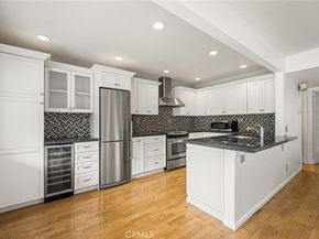 6004 Bixby Village Drive 21, Long Beach CA 90803