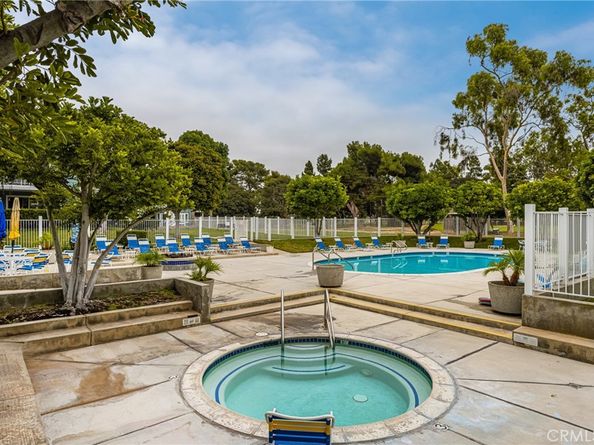 6004 Bixby Village Drive 21, Long Beach CA 90803