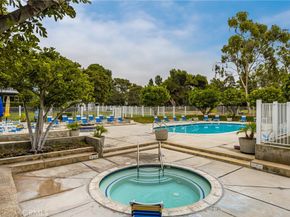 6004 Bixby Village Drive 21, Long Beach CA 90803