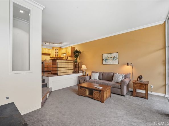 7124 Marina Pacifica N, Long Beach CA 90803