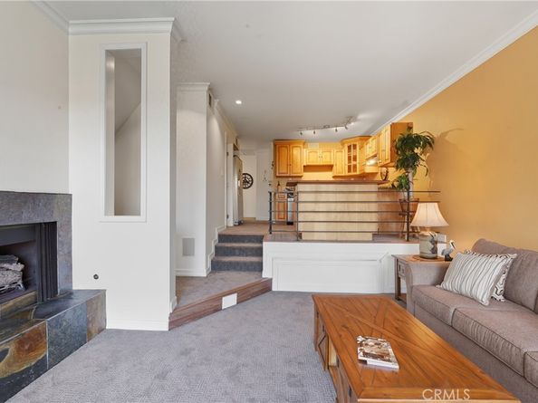 7124 Marina Pacifica N, Long Beach CA 90803