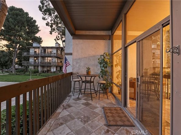 7124 Marina Pacifica N, Long Beach CA 90803