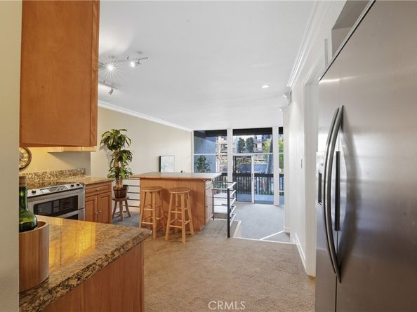 7124 Marina Pacifica N, Long Beach CA 90803