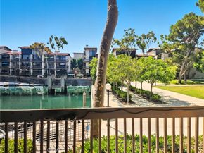 7124 Marina Pacifica N, Long Beach CA 90803
