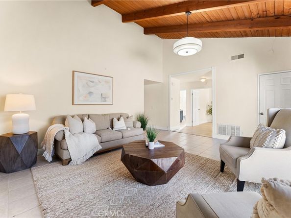 2602 N Tustin Avenue D, Santa Ana CA 92705