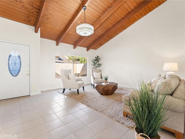 2602 N Tustin Avenue D, Santa Ana CA 92705