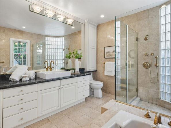 266 Park Avenue, Long Beach CA 90803