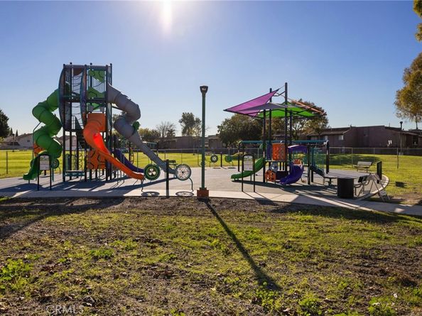 310 S Paulsen, Compton CA 90220