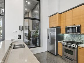 133 The Promenade N 103, Long Beach CA 90802