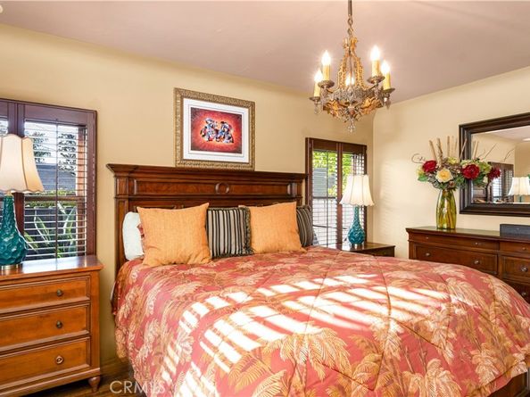 2510 N Park Boulevard, Santa Ana CA 92706